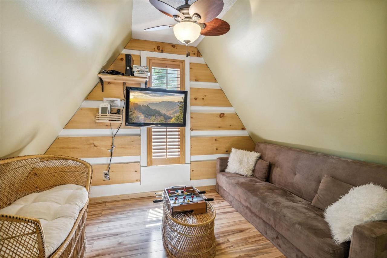 Smokey Max Chalet Sevierville Eksteriør bilde