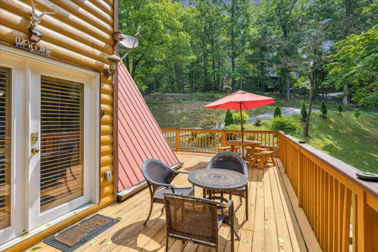 Smokey Max Chalet Sevierville Eksteriør bilde
